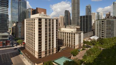 Courtyard by Marriott Toronto Downtown