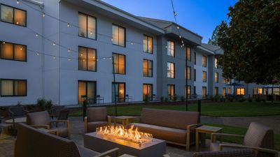 Courtyard by Marriott Portland Beaverton