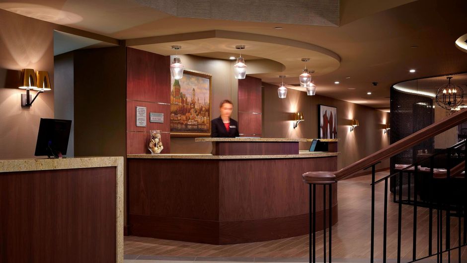 Quebec City Marriott Downtown Lobby