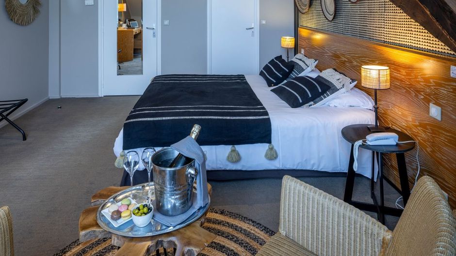 Le Manoir De Beauvoir Room
