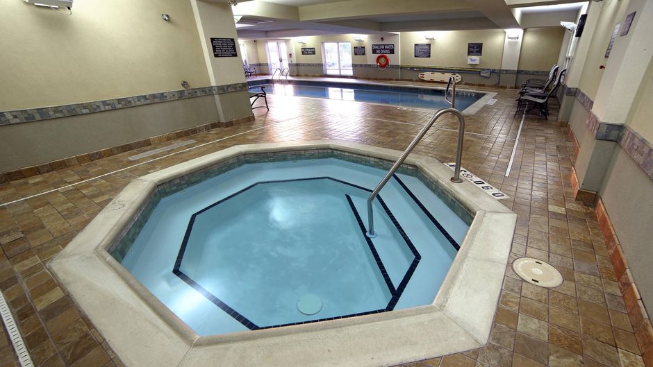 Residence Inn Toronto Vaughan Pool