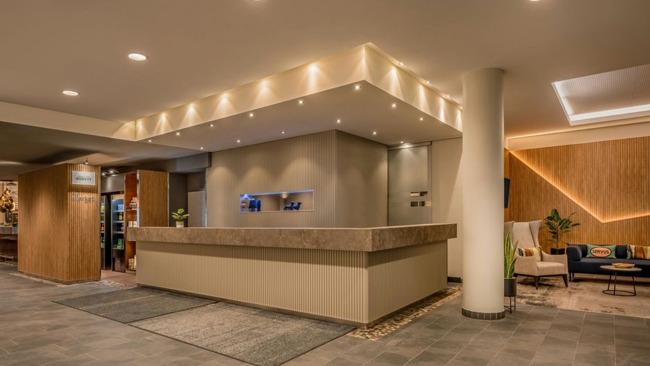 Courtyard by Marriott Munich City Center Lobby
