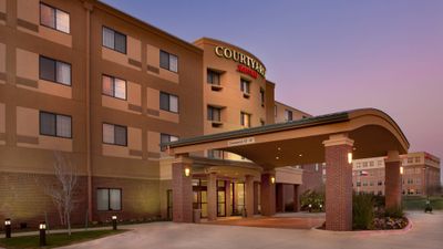 Courtyard by Marriott Denton