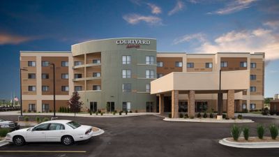 Courtyard by Marriott Bay City