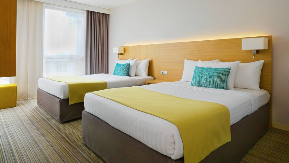 Courtyard Montpellier Marriott Suite
