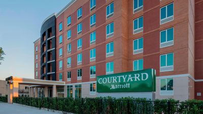 Courtyard New York Queens/Fresh Meadows