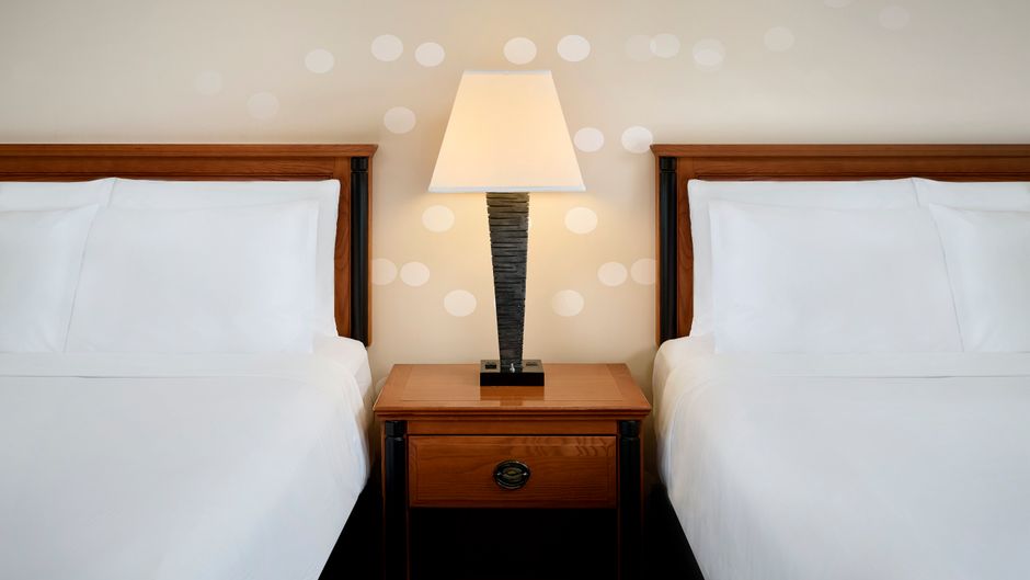 Niagara Fallsview Hotel Room
