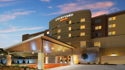 Courtyard by Marriott Houston Pearland