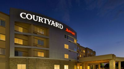 Courtyard Houston NW 290 Corridor
