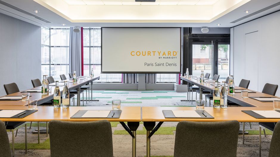 Courtyard by Marriott Paris Saint Denis Meeting
