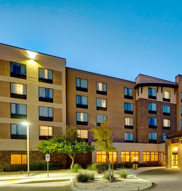 Courtyard Phoenix North/Happy Valley