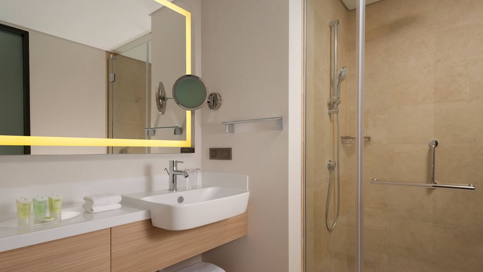Courtyard by Marriott Chisinau Room