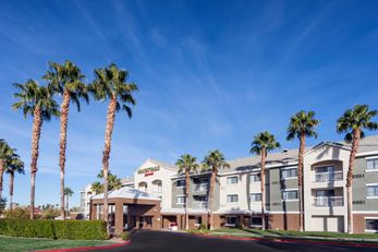 Courtyard Green Valley Marriott