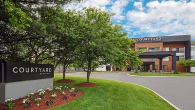 Courtyard Boston Raynham