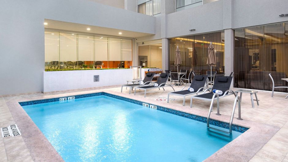 Courtyard by Marriott Saltillo Pool