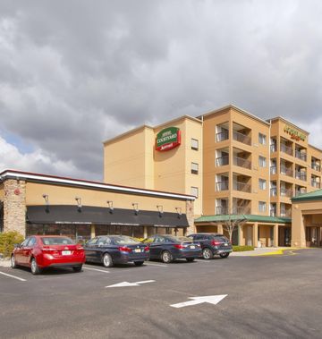 Courtyard by Marriott Somerset
