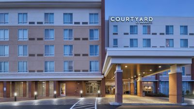 Courtyard St. Louis Brentwood