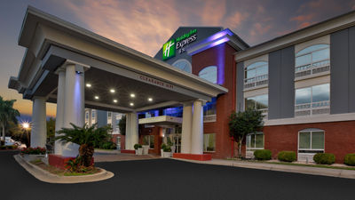 Holiday Inn Express & Suites Sumter