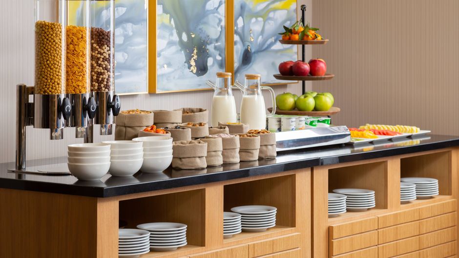 Courtyard by Marriott Tashkent Restaurant