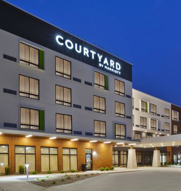 Courtyard St. Joseph Benton Harbor