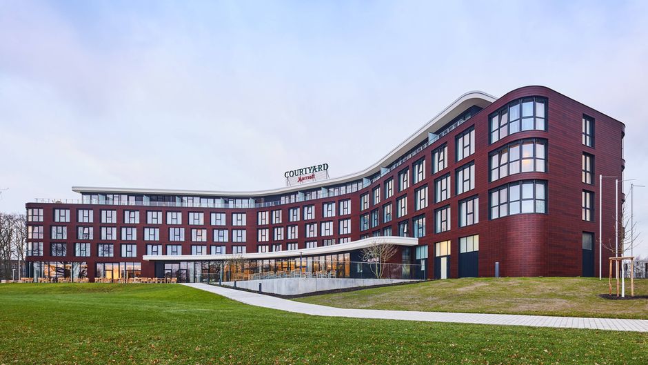 Courtyard Wolfsburg Exterior
