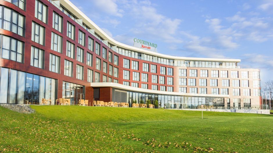 Courtyard Wolfsburg Exterior