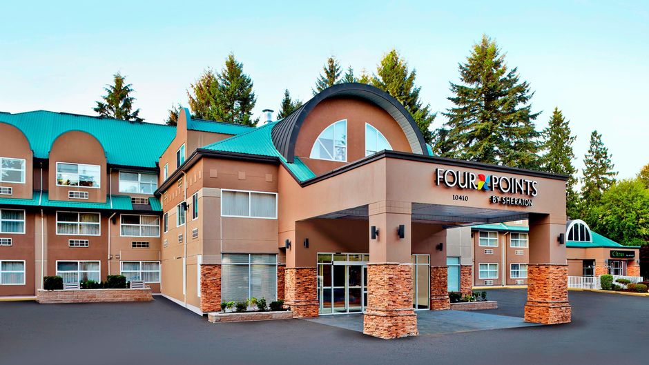 Four Points by Sheraton Surrey Exterior