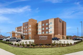 Fairfield Inn & Suites Dallas DFW Arpt N