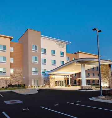 Fairfield Inn & Suites Dayton North