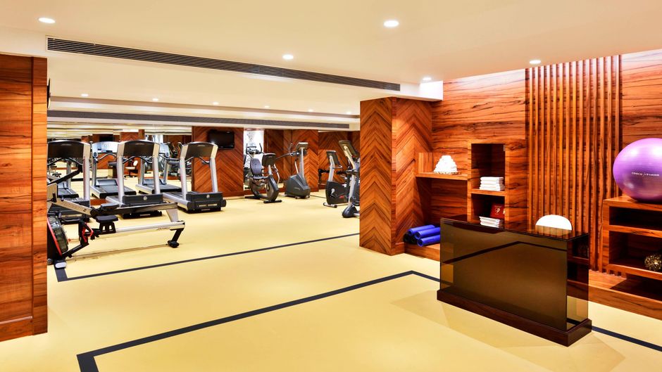 Sheraton Grand Pune Bund Garden Hotel Health Club