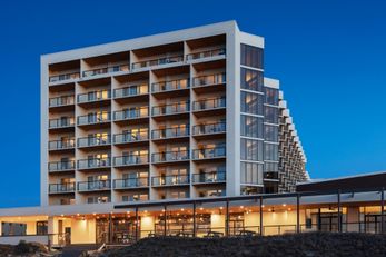 Delta Virginia Beach Waterfront Suites