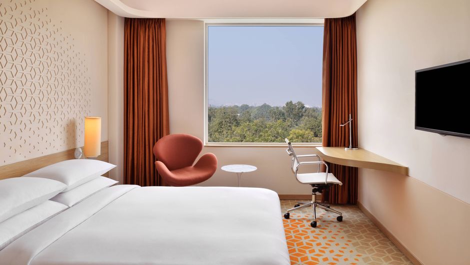 Fairfield Inn Chennai Mahindra WorldCity Room