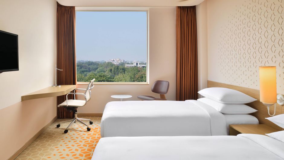 Fairfield Inn Chennai Mahindra WorldCity Room