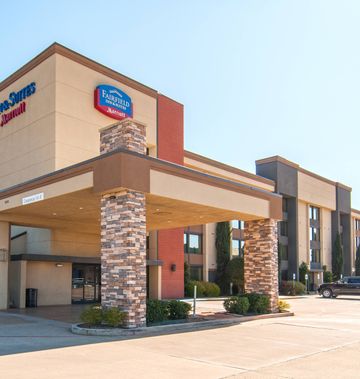 Fairfield Inn & Stes Dallas/Ft Worth Apt
