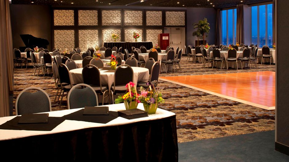 Delta Edmonton South Hotel & Conf Ctr Meeting