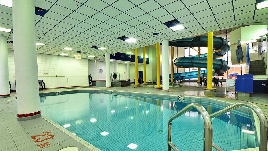 Delta Hotels Regina Pool