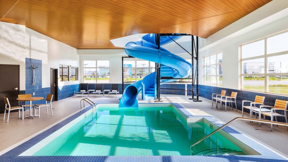 Delta Hotels Grande Prairie Airport Pool