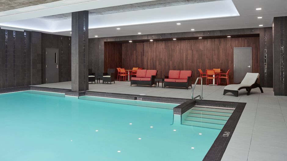 Delta Hotels Conference Center Pool