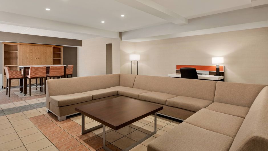 Delta Hotels Saint John Suite