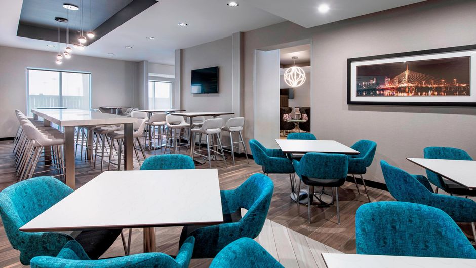 Fairfield Inn & Suites Winnipeg Restaurant