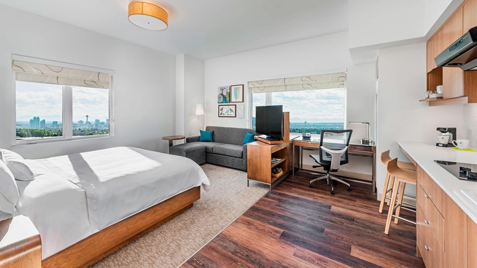 Element Calgary Airport Suite