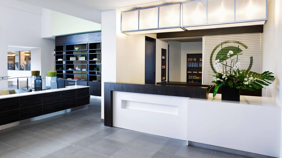 Element Vaughan Southwest Lobby