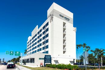 Four Points by Sheraton Fort Lauderdale