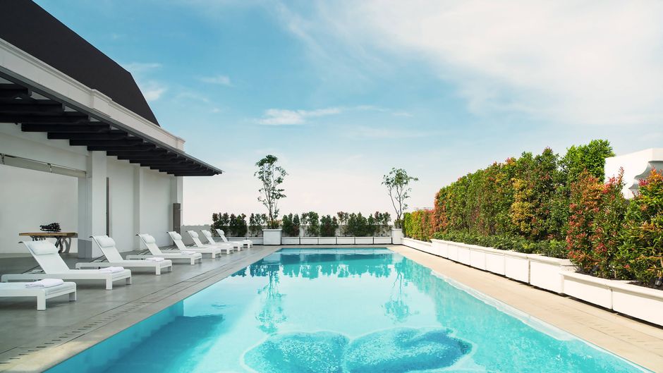 Four Points by Sheraton Bandung Pool