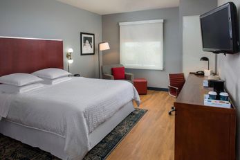Four Points by Sheraton Houston Hobby