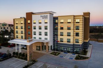 Fairfield Inn & Suites Brookhollow