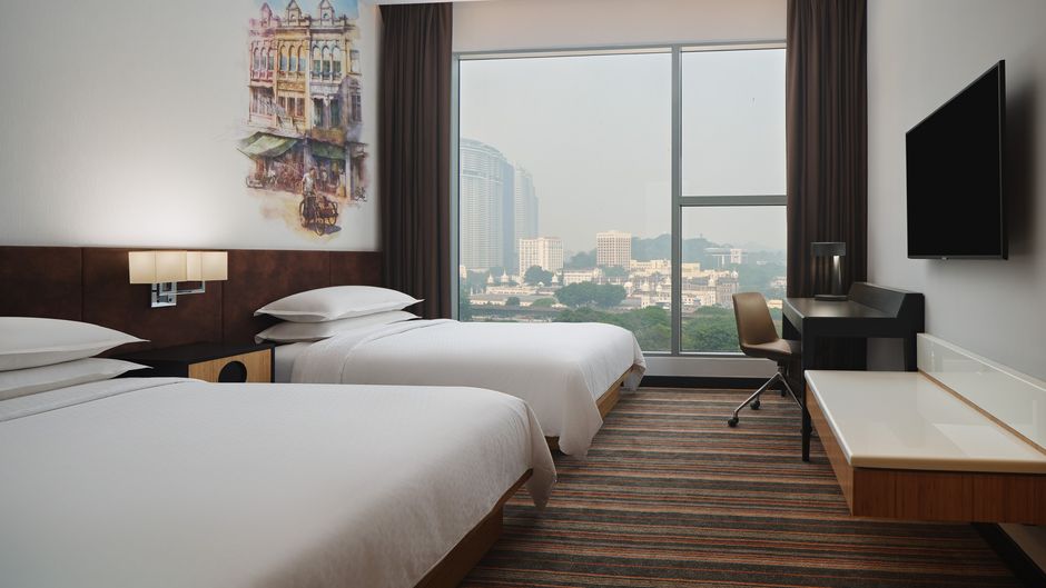 Four Points by Sheraton Chinatown Room