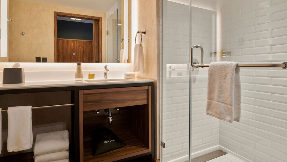 Four Points by Sheraton Ciudad Juarez Room