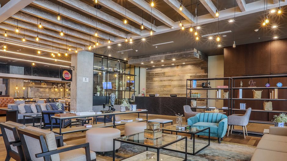 Four Points by Sheraton Puebla Lobby
