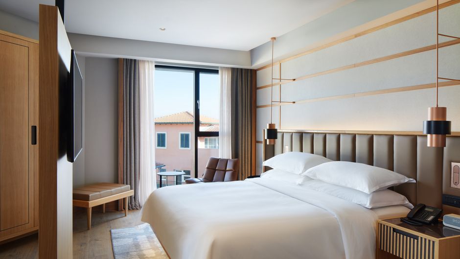 Four Points by Sheraton Prishtina City Suite
